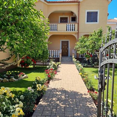 Apartman Tea Privlaka  Exterior foto