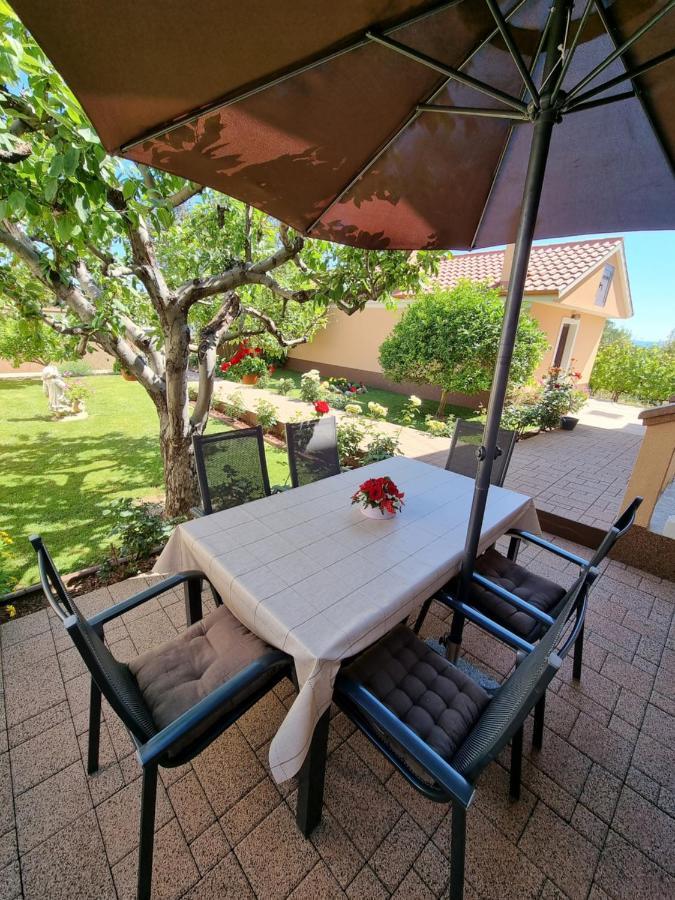 Apartman Tea Privlaka  Exterior foto